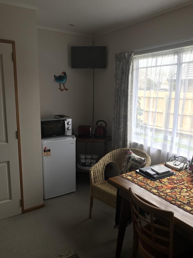 Pukeko Lodge Bnb New Plymouth Kültér fotó