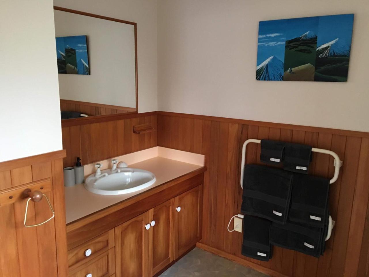 Pukeko Lodge Bnb New Plymouth Kültér fotó